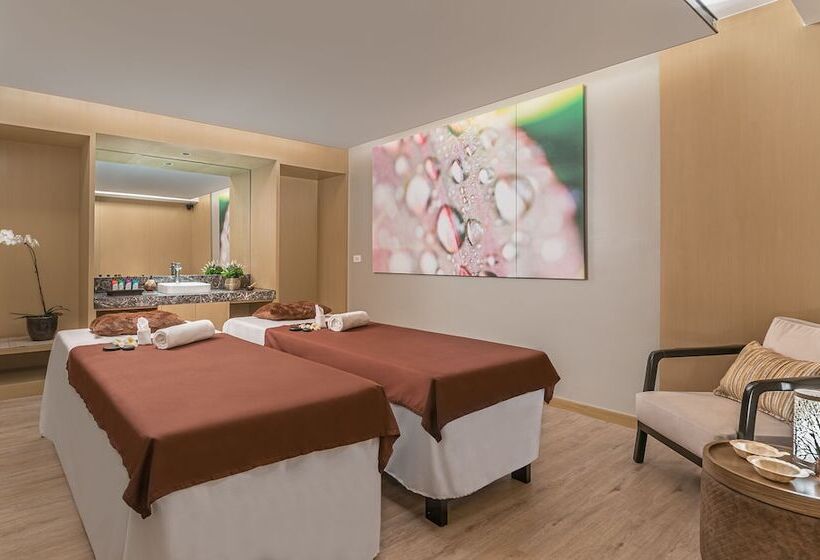 هتل Seda Manila Bay