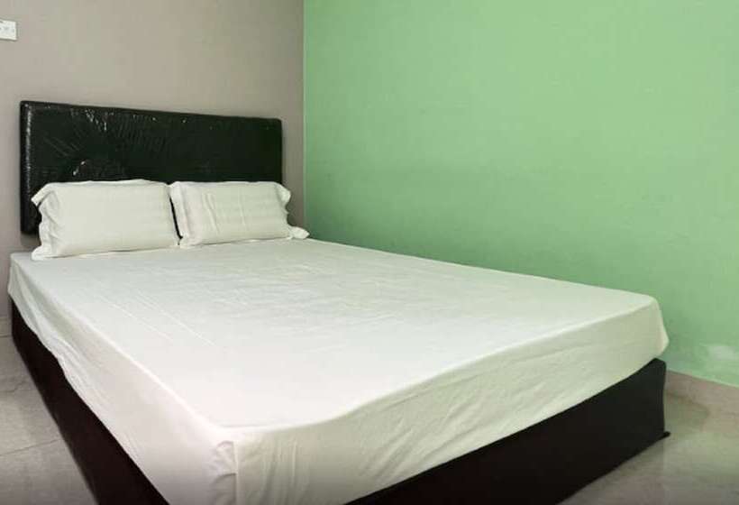 فندق Stutong Point By Oyo