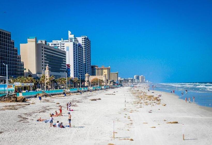 Ocean Walk Resort 2332   Just Updated 2 Br Deluxe North Tower