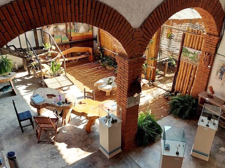 پانسیون Casa Lasibe