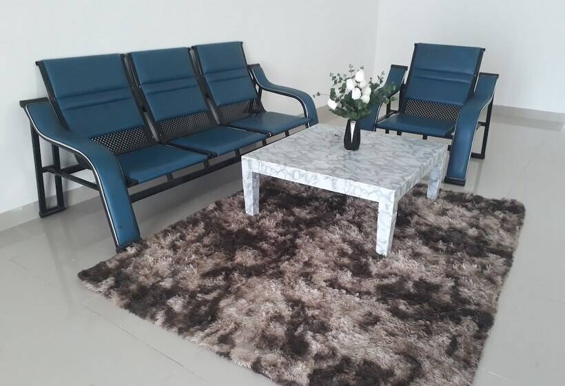 بنسيون Hapdesko Homestay