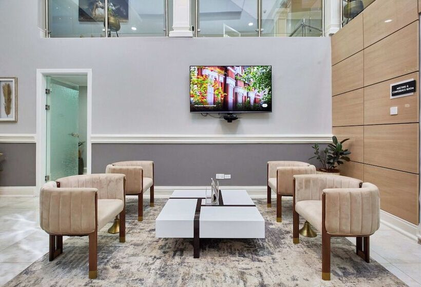 פנסיון The Mayflower Inn