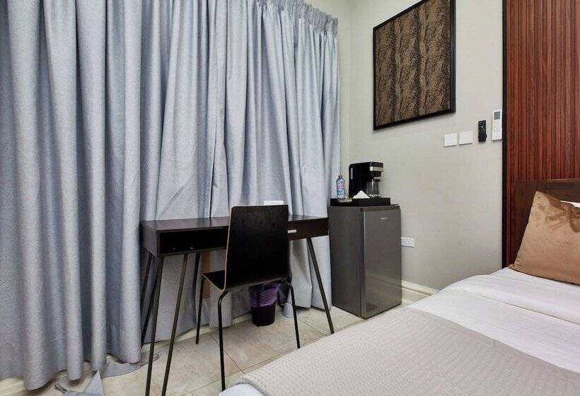 פנסיון The Mayflower Inn