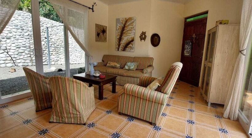 بنسيون Yethan House
