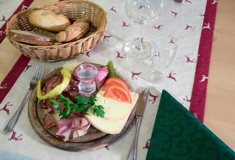 Общежитие Gasthof Pension Lohfeyer