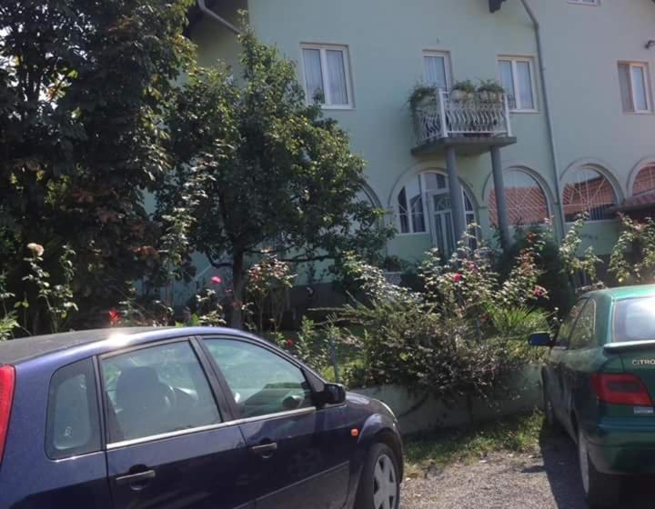 تختخواب و صبحانه Smestaj Novakovic,zdrelo