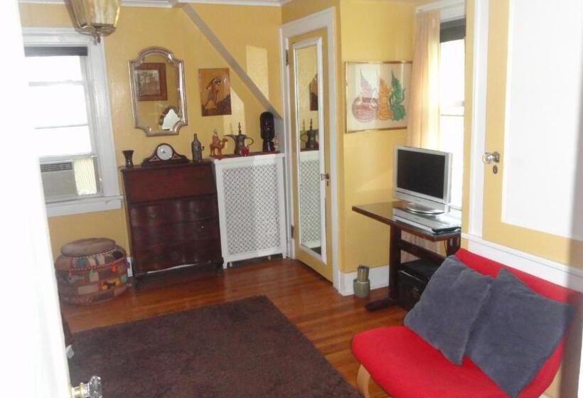 Bed and Breakfast The Red Rooster