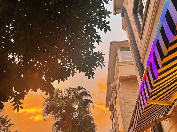 Cabbana Hotel Lara