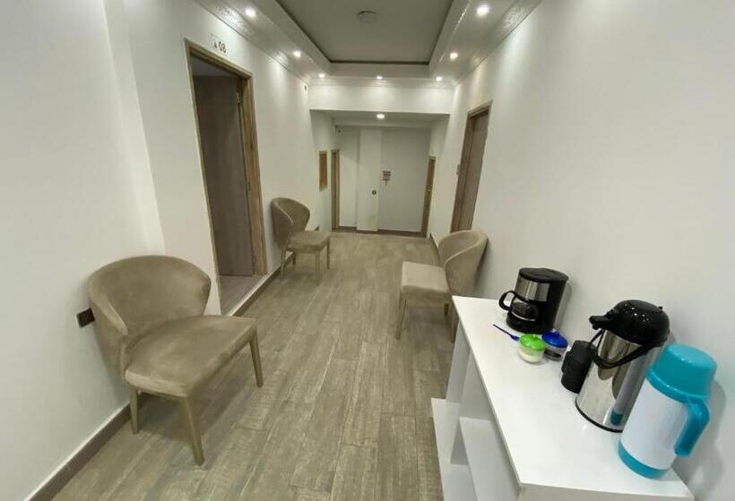 هتل Dubai Curumani