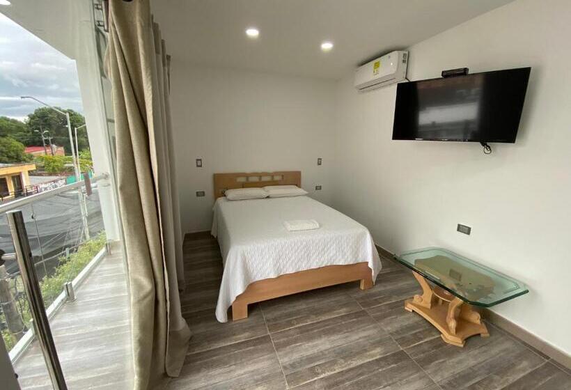 هتل Dubai Curumani