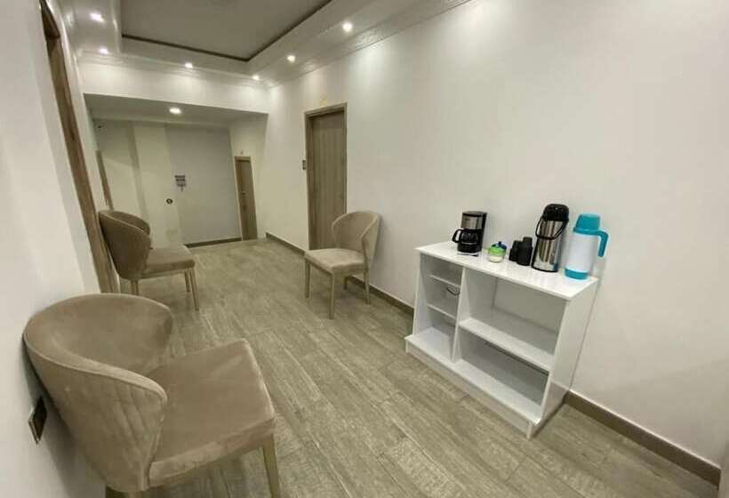 هتل Dubai Curumani