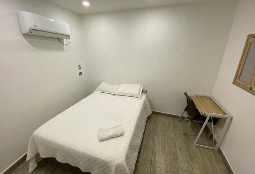 هتل Dubai Curumani