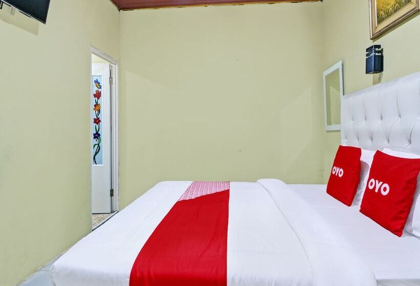 هتل Maharani Guest House Syariah By Oyo