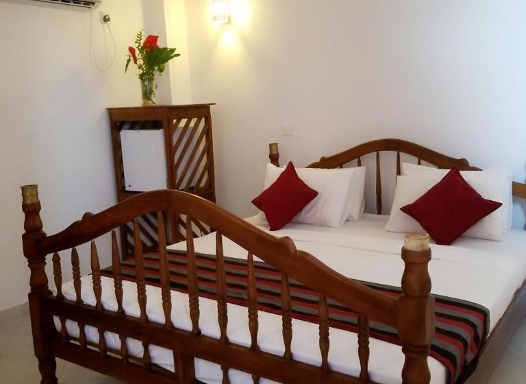 ホテル Mirissa Heights