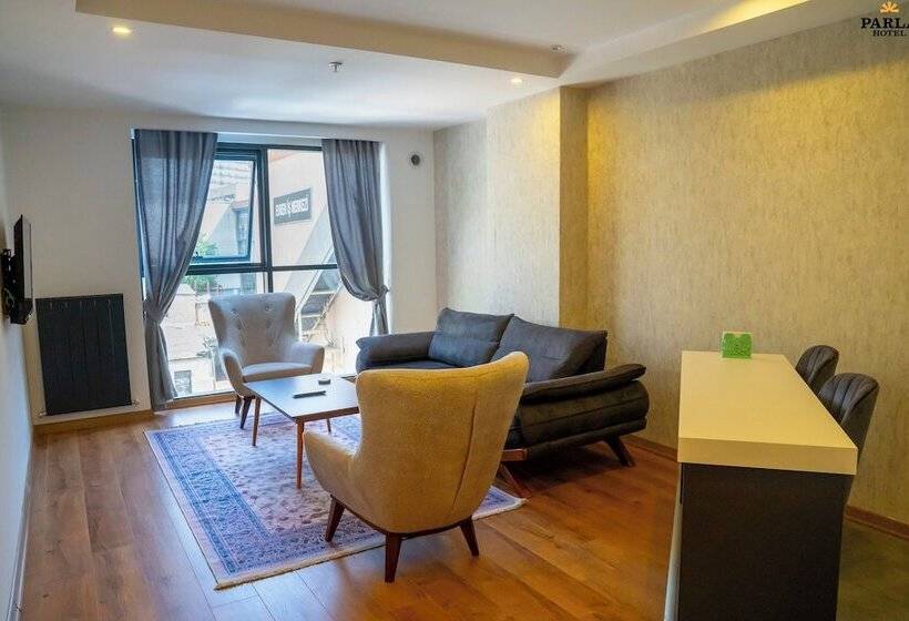 فندق Parla Suite