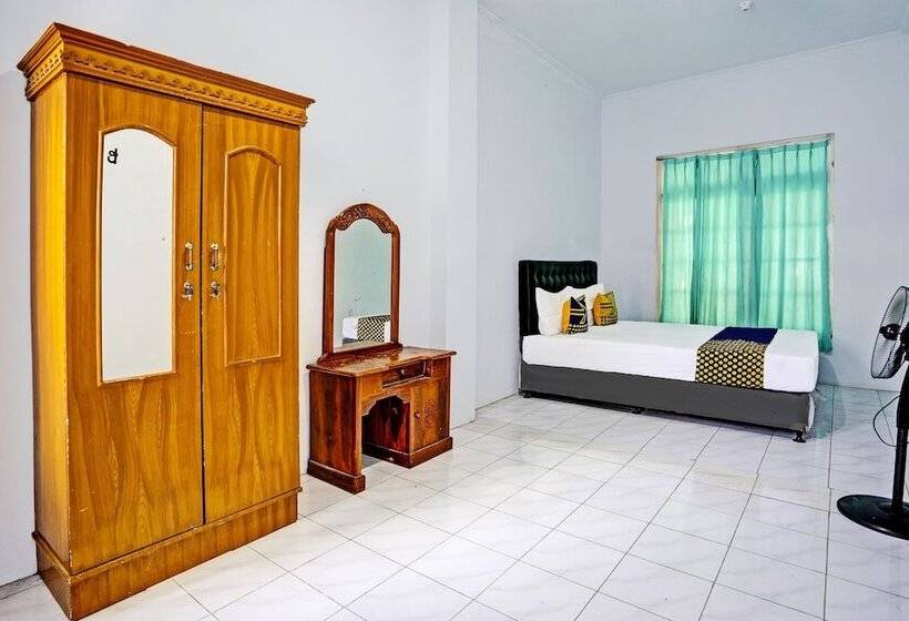 فندق Spot On 91868 Nusa Indah Guest House Syariah