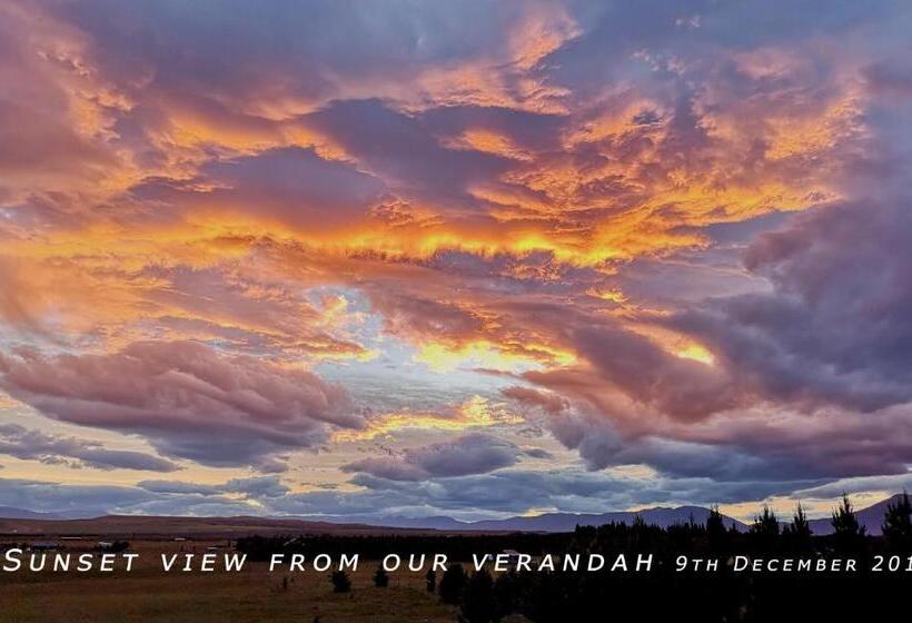 Kahurangi Twizel Hosted Bed & Breakfast