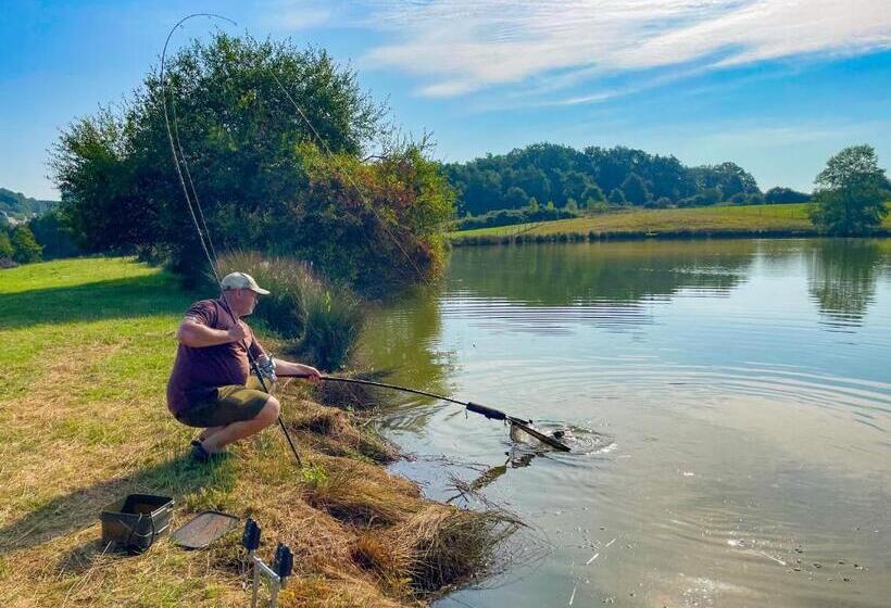 膳宿费 Gîtes Les Sources