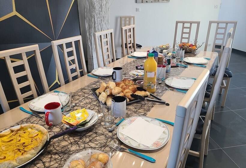 بنسيون L Escale Romanesque