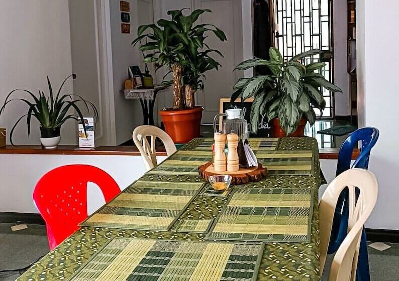 پانسیون Moradia Laureles Medellin