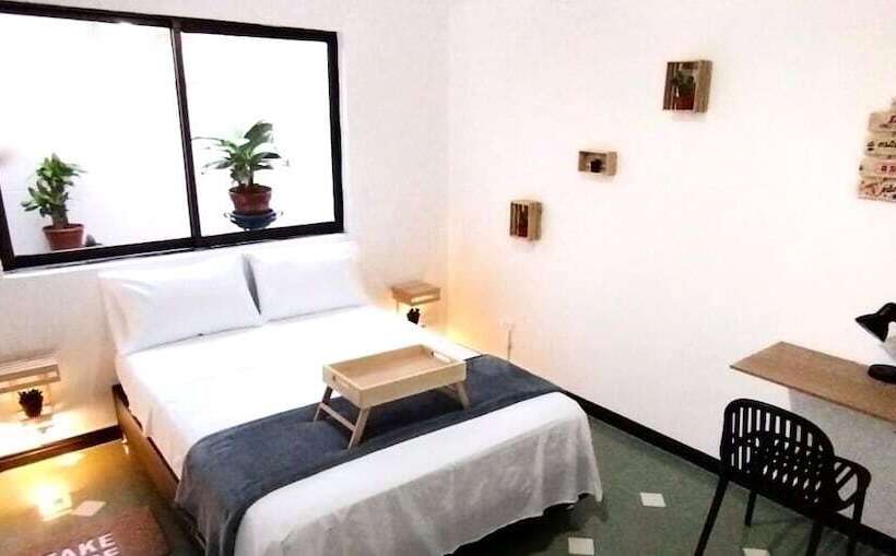 پانسیون Moradia Laureles Medellin