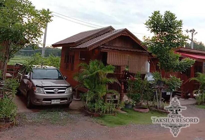 پانسیون Taksila Resort ฏักร์ศิลารีสอร์ท
