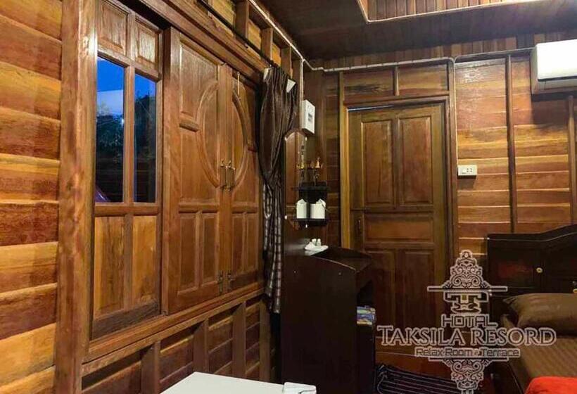 پانسیون Taksila Resort ฏักร์ศิลารีสอร์ท