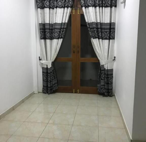 مبيت وإفطار Tikiri Latha Hanthana