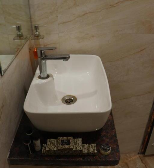 فندق Balaji Palace