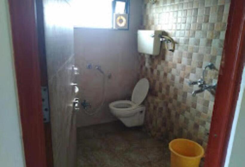 Hotel Devarshi, Maheshwar