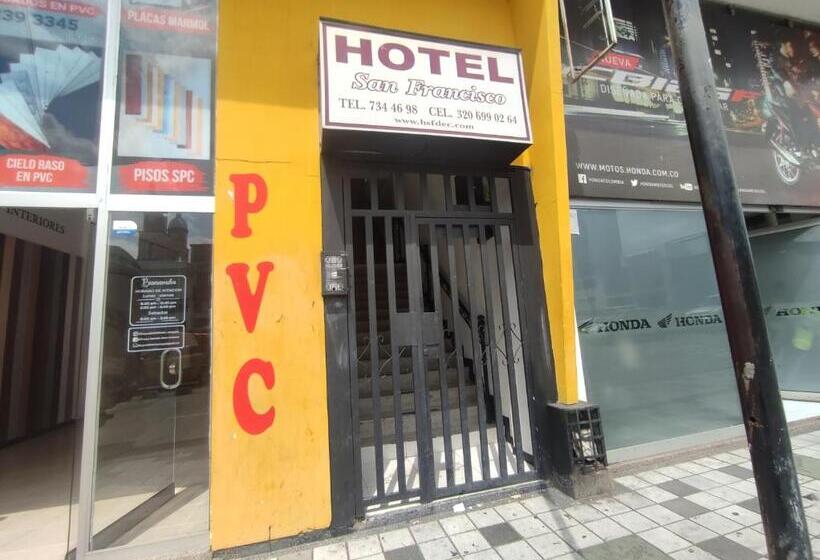 هتل Habitaciónes 2 Camas & Baño Privado