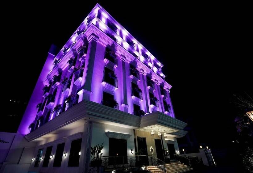 فندق M2 Square By Monday Premium