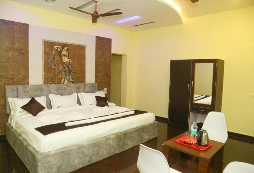 هتل Misty Haven Retreat