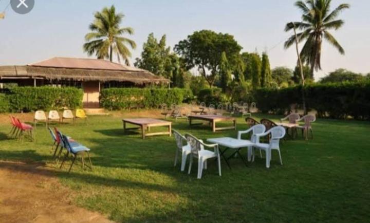 酒店 Weekend Holiday Farmhouse Malshej Ghat, Naneghat