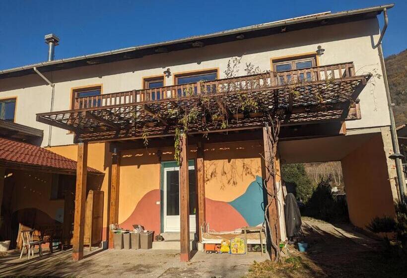 بنسيون Adagio Guesthouse