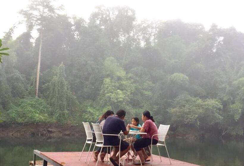 استراحتگاه Suan Ruen Rom View Raft