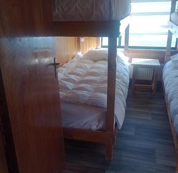 הוסטל Isla Yu Backpacker