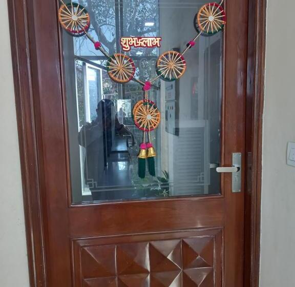 فندق Royal Residency