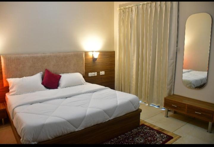 فندق Sadabahar Regency