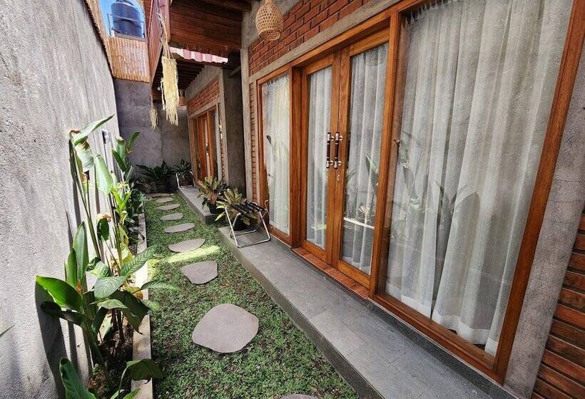 펜션 Jineng Guest House By The Swand