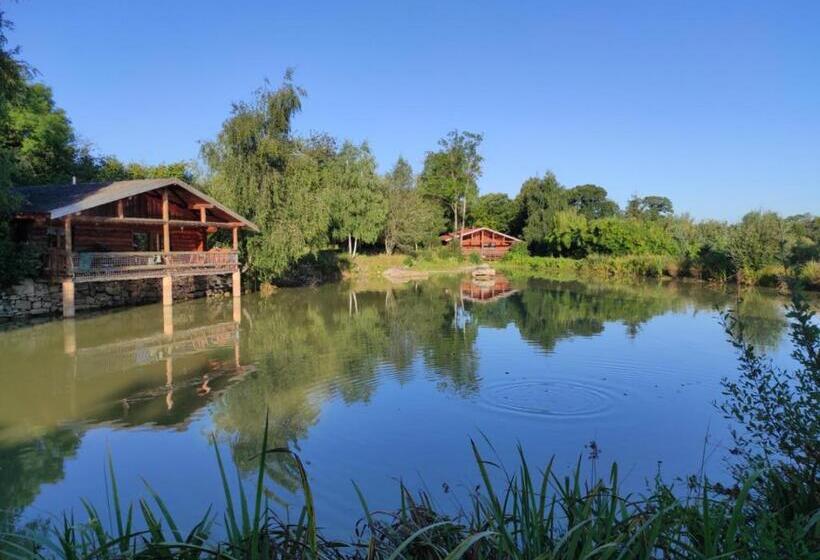 مبيت وإفطار Le Domaine De La Vergnolle