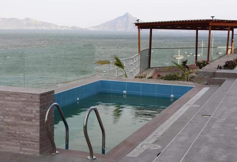 مبيت وإفطار Serenity Inn Los Chimus