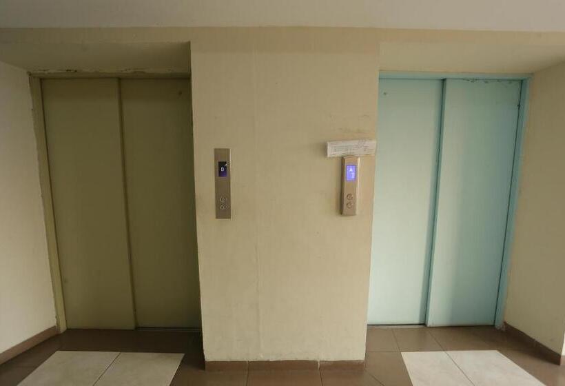 هتل Capital O 93371 Pelangi Residence 5