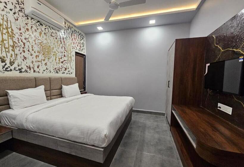 فندق Happy Stay Kolhapur 2 Km From Kolhapur Airport