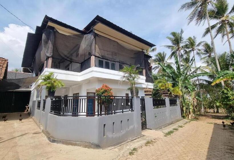 בית מלון כפרי Spot On 93367 Wisma Sidosari Syariah
