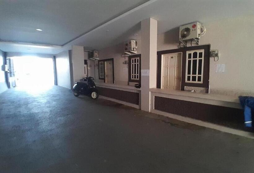 هتل Spot On 93410 Wisma Bintang Jepara