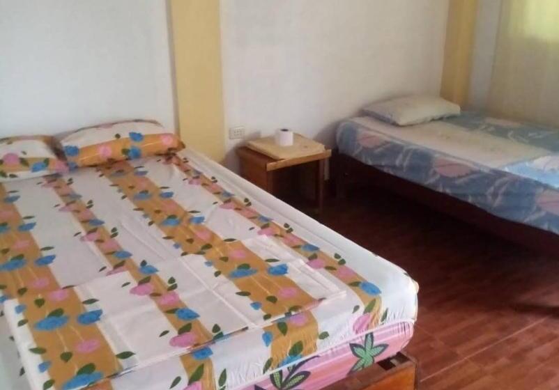 ペンション Dylan Beach