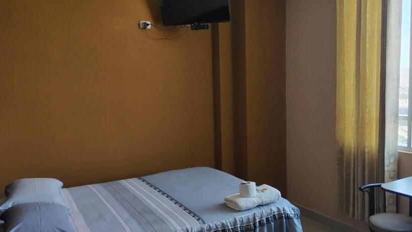Пансион Hostal Llaut