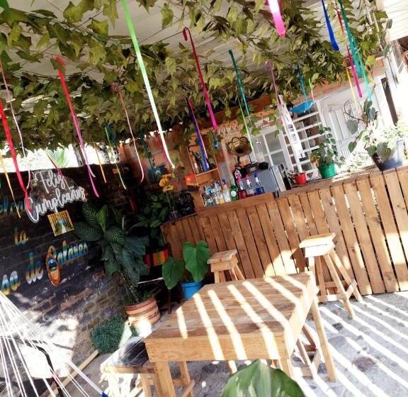 پانسیون Hostel Paraiso De Colores