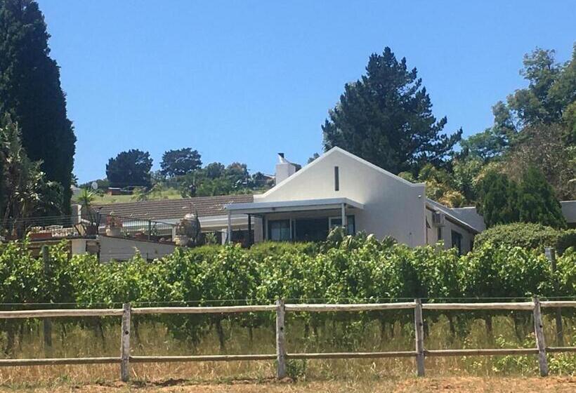 ペンション Roland’s Valley Art Accommodation